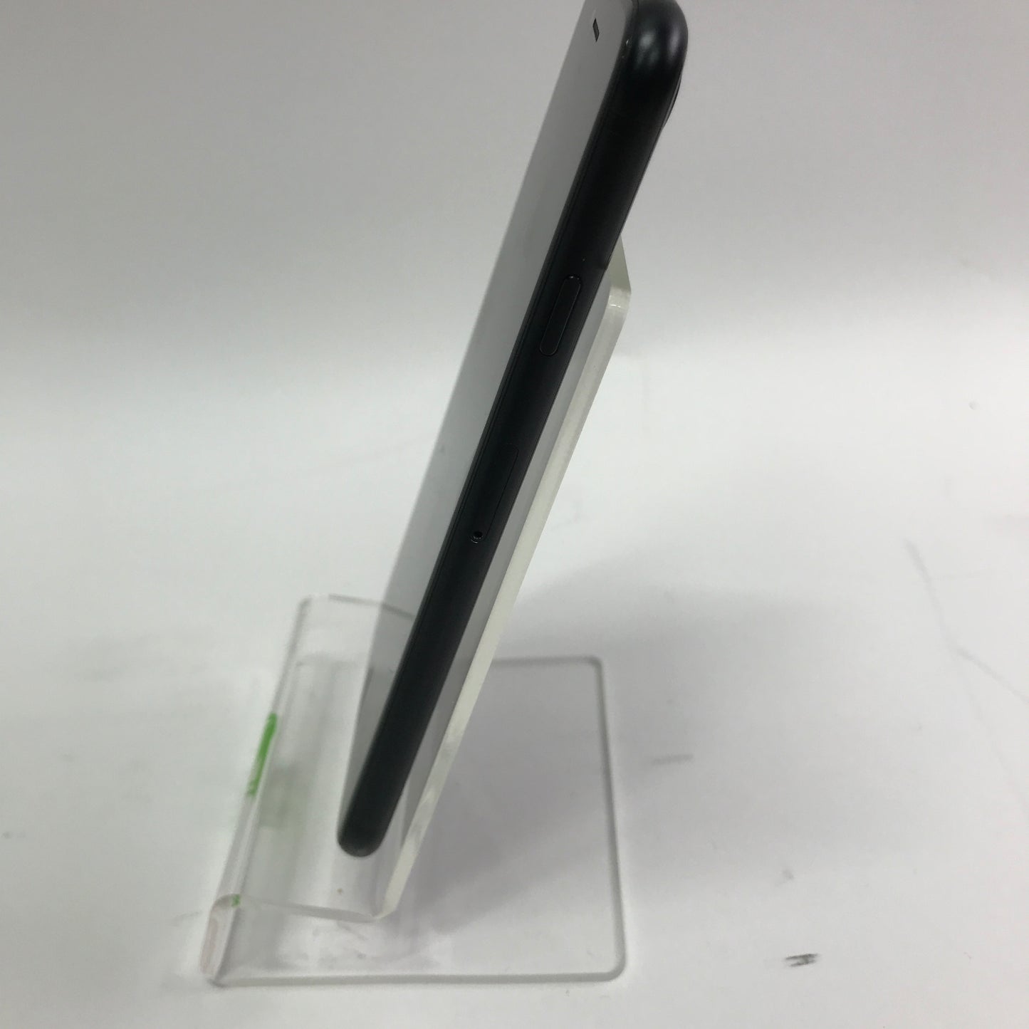 Broken Apple iPhone Se MHGH3LL/A Parts Only READ