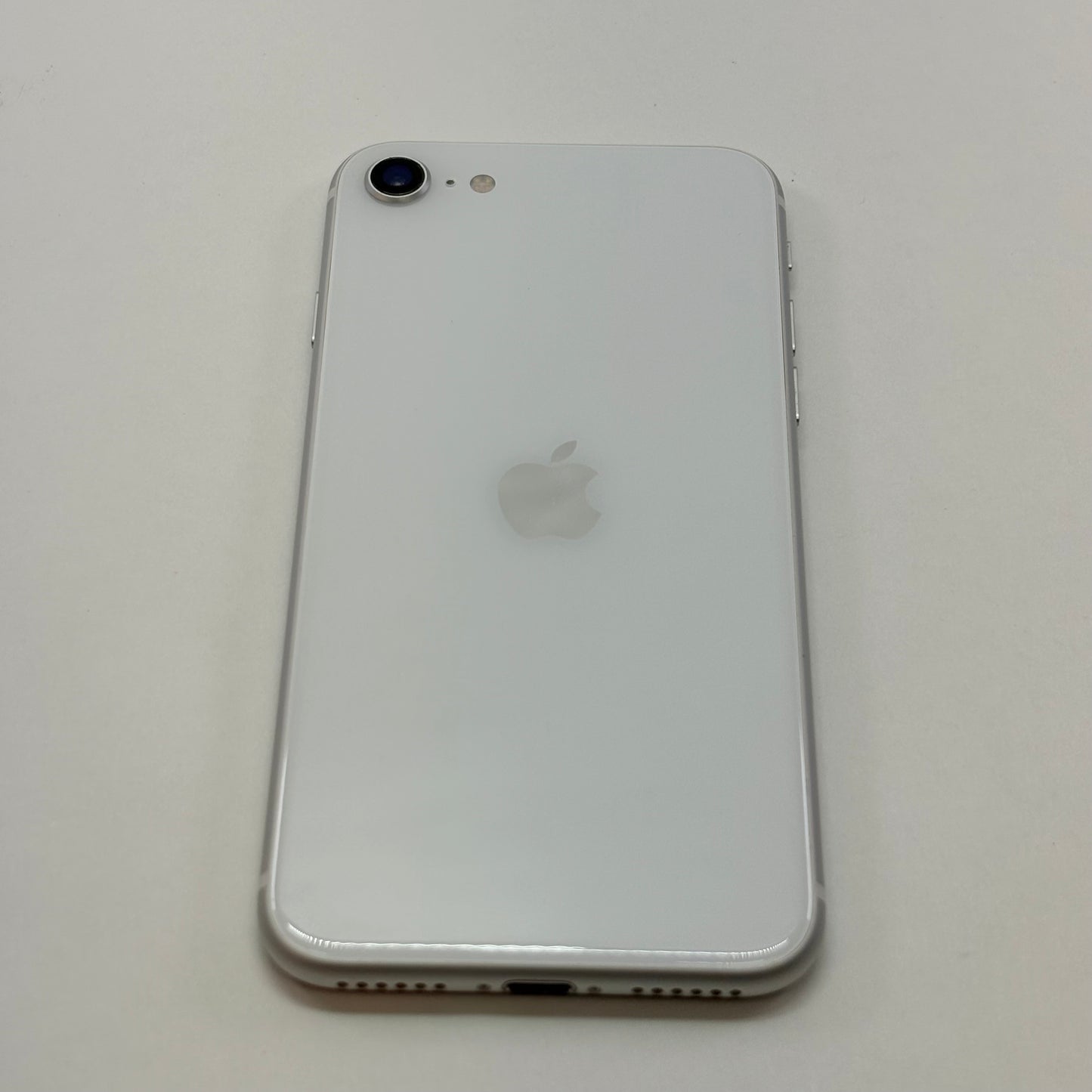 Factory Unlocked Apple iPhone SE 2nd Gen 64GB White MHGF3LL/A