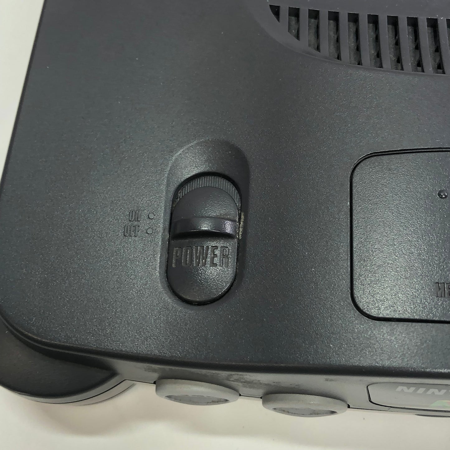Nintendo 64 N64 Video Game Console NUS-001 Black w/ Transfer Pak and 3 Games