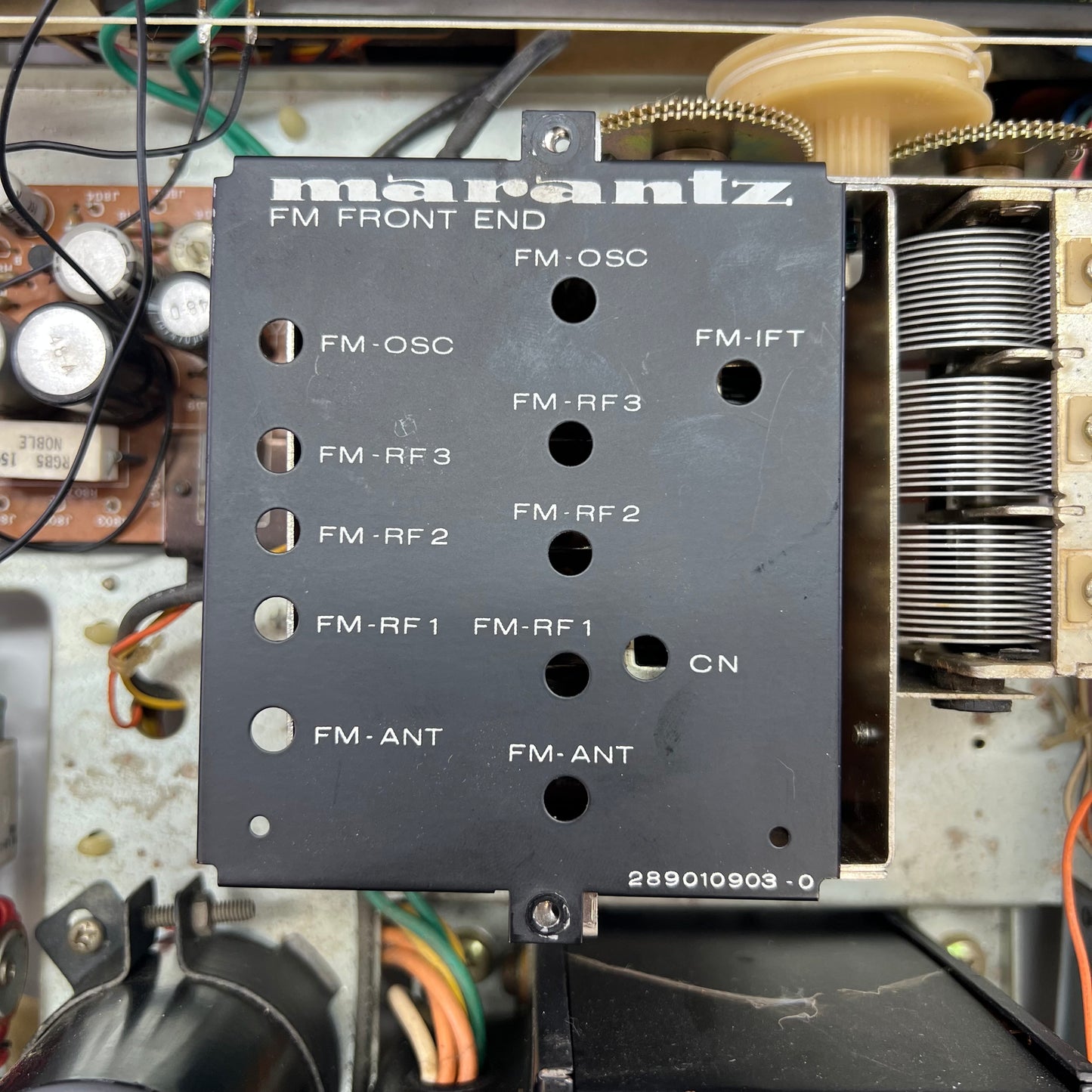 Broken Marantz 2275 Stereophonic Receiver Read Description