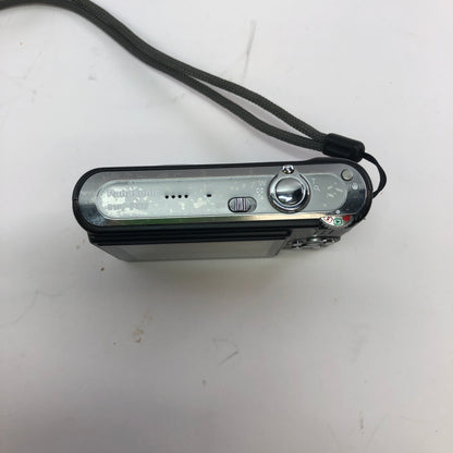 Panasonic Lumix DMC-FX12 7.2MP Digital Camera Mega O.I.S