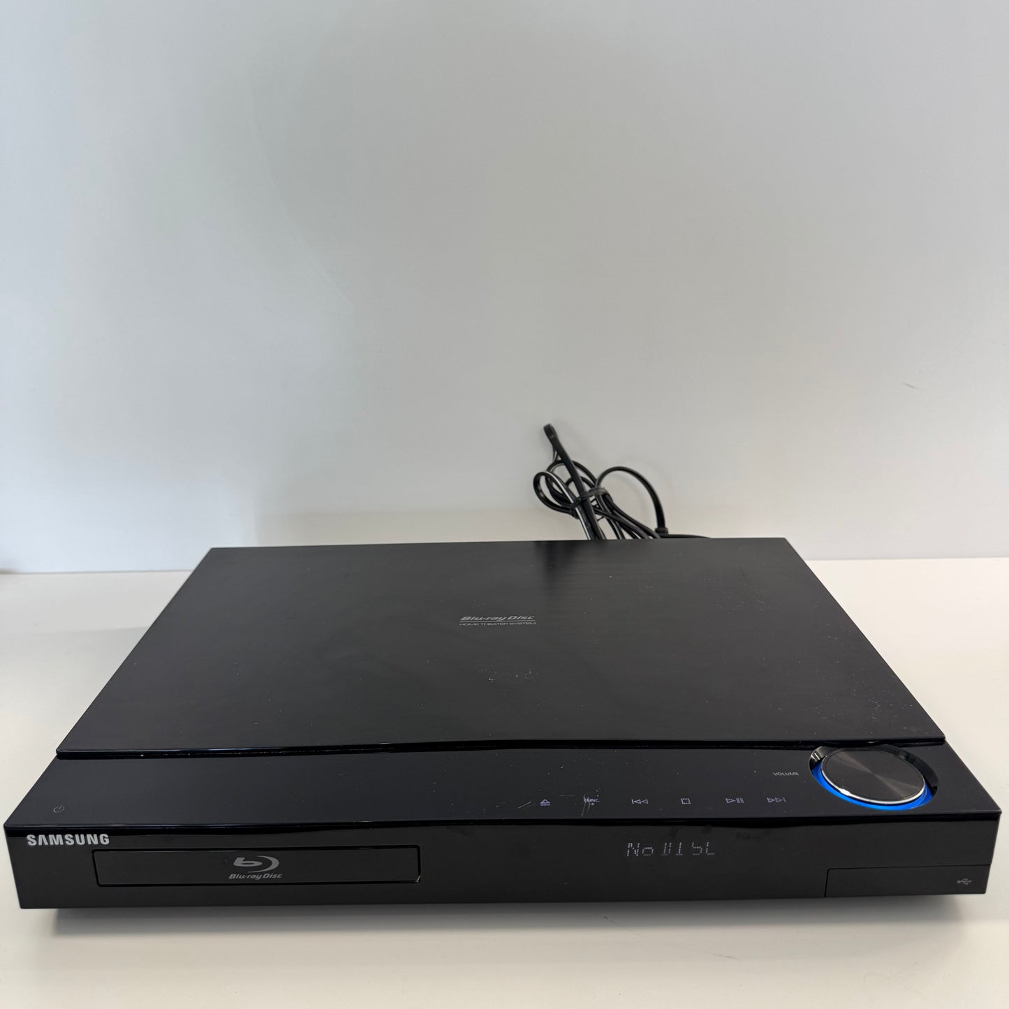 Samsung HT-C5500 Blu-Ray Home Theater System
