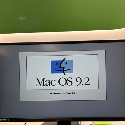 1998 Apple Power Macintosh G3 G3 300-MHz 64MB 6GB HDD Crystal Blue M5183 CIB