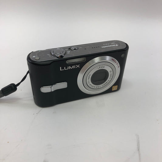 Panasonic Lumix DMC-FX12 7.2MP Digital Camera Mega O.I.S