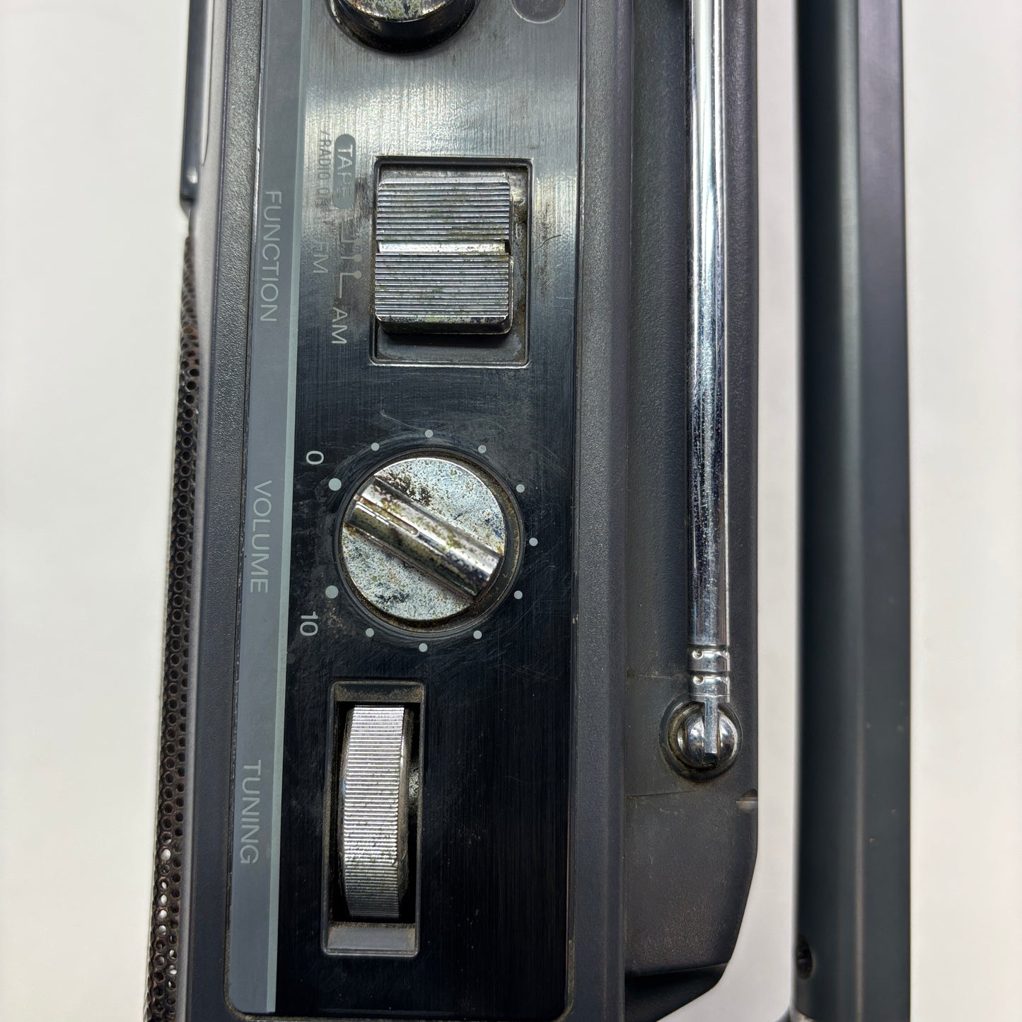 Sony CFM-140II Cassette Radio