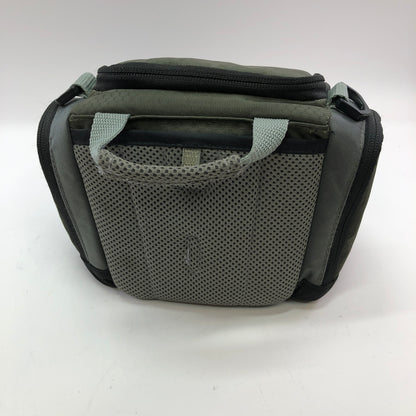 Panasonic dmc-fz7 12.1MP Digital Camera w OEM Battery Charger and Carrying Case