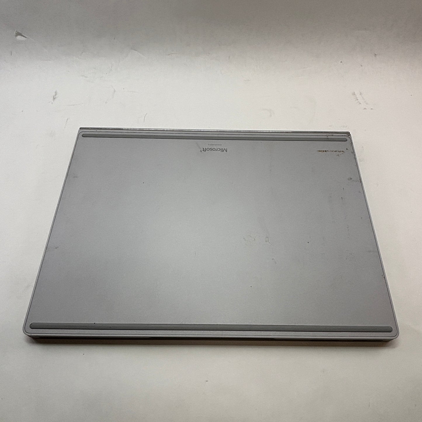 Microsoft Surface Book 1 13.5" i5-6300U 3.0GHz 8GB RAM 256GB SSD