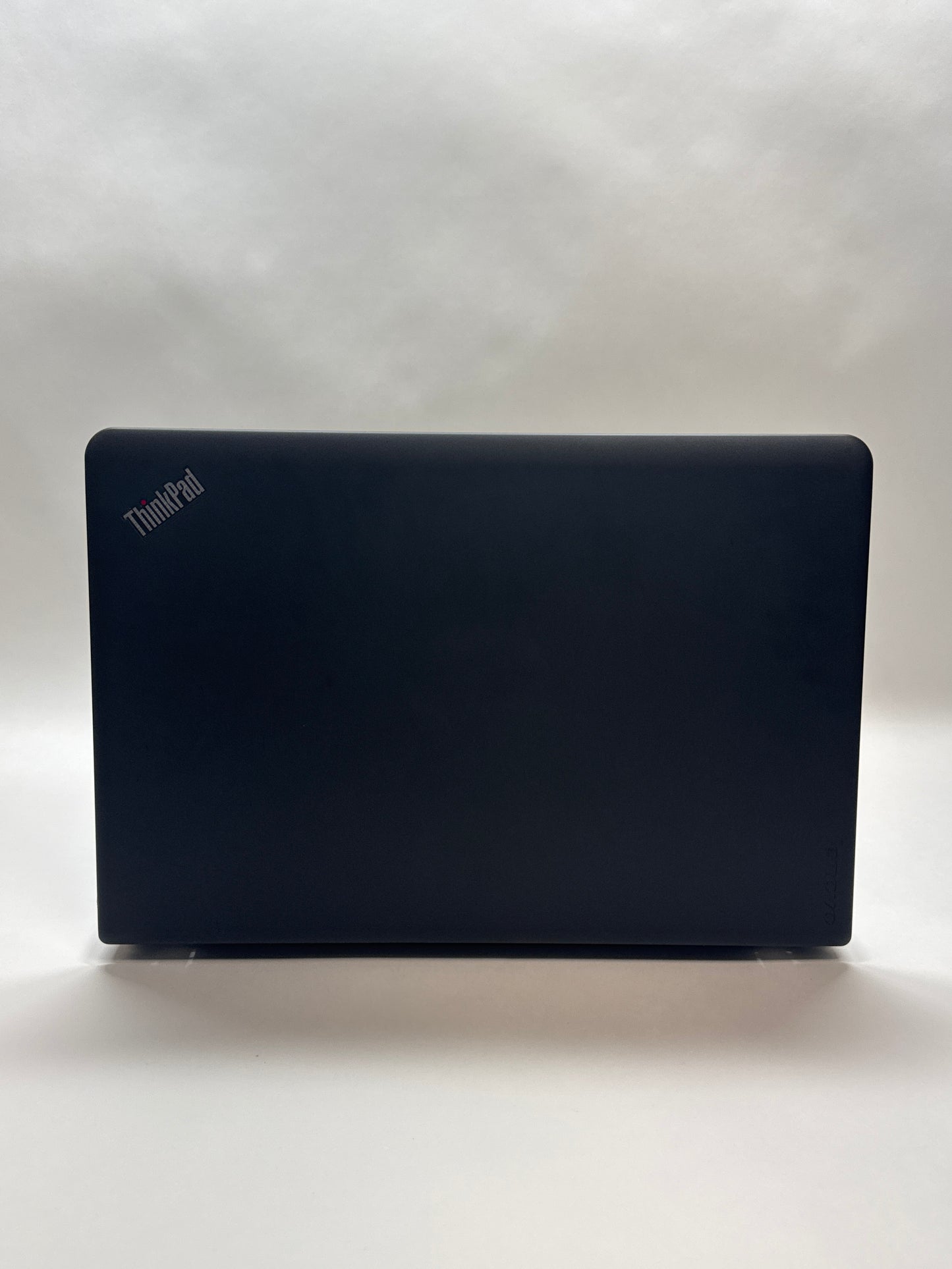 Lenovo ThinkPad E550 20DF002YUS 15.6" i3-4005U 1.7GHz 4GB RAM 500GB HDD