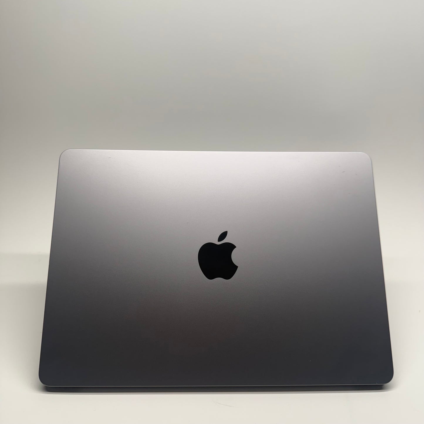 2024 Apple MacBook Air 13.6" M3 8C GPU 4.0GHz 8GB RAM 256GB SSD A3113