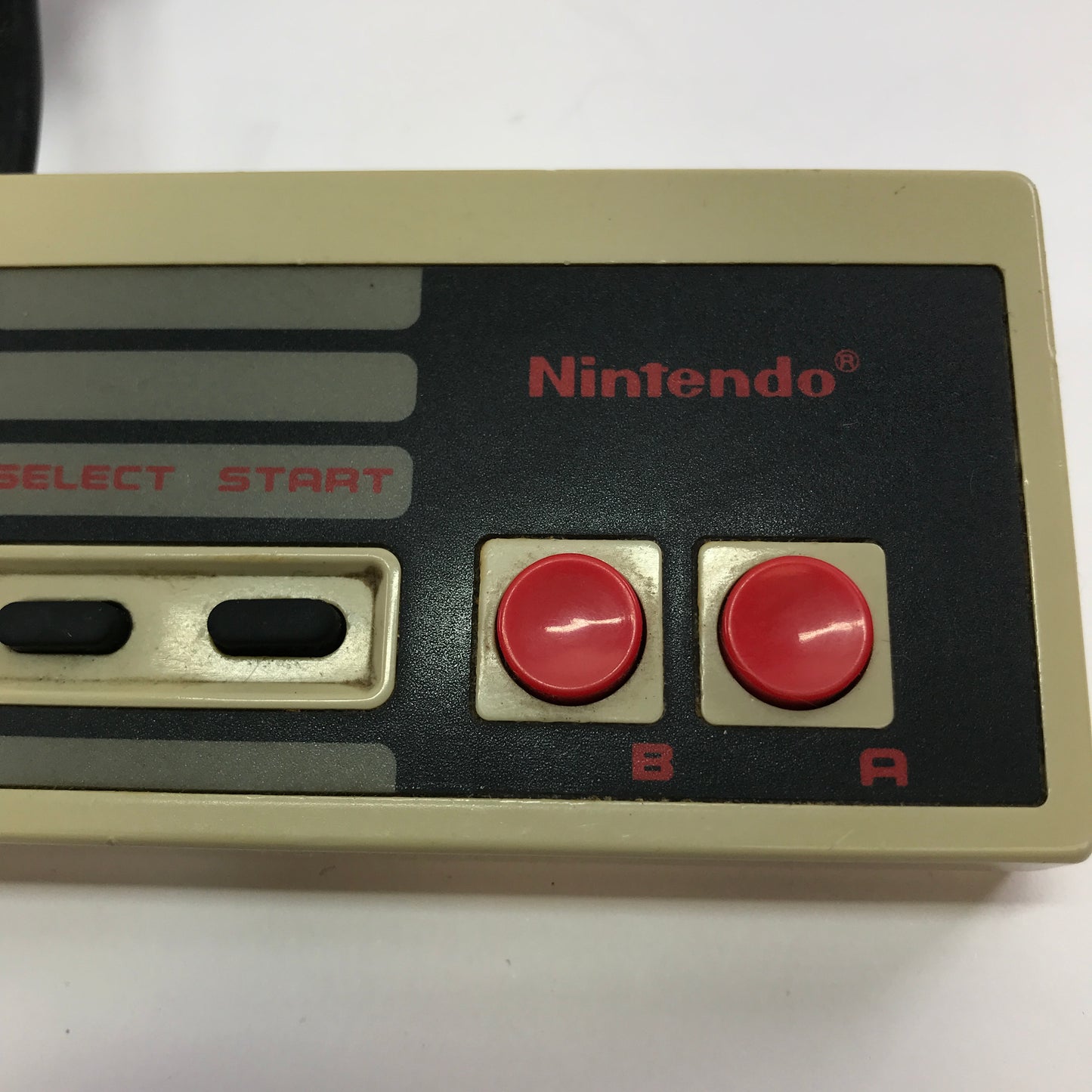 Nintendo NES Original Controller NES-004 Gray
