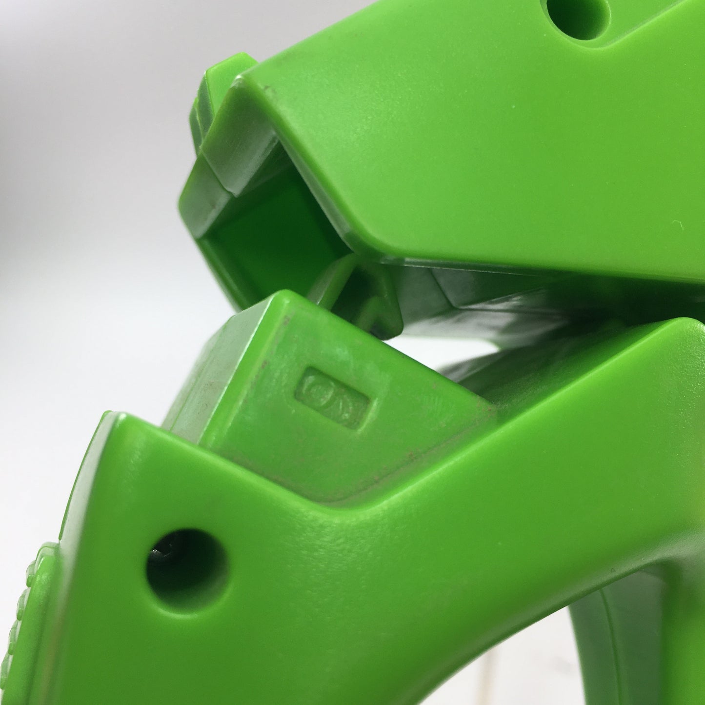 Cabela's Shotgun Controller for Wii Systems w 2 CIB Games