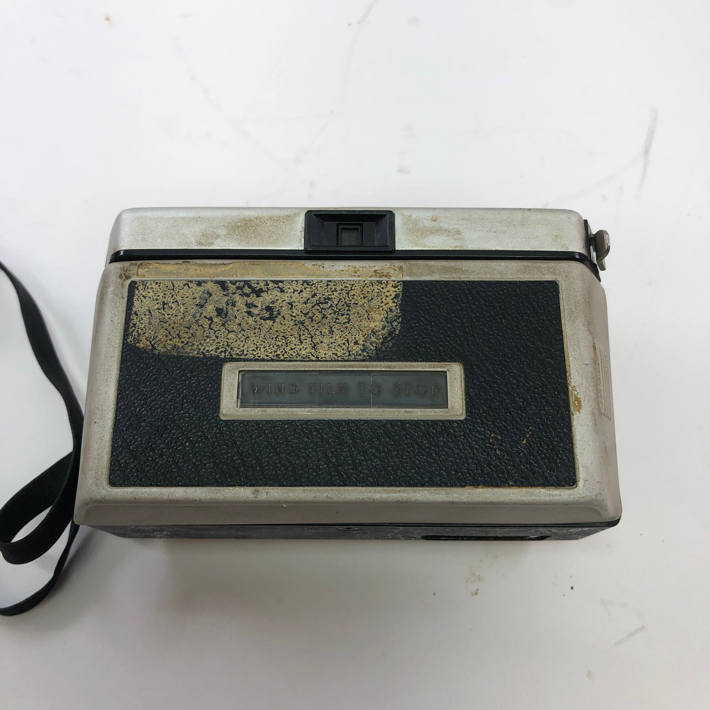 Kodak Instamatic 100 35MM Film Camera w Instruction Booklet