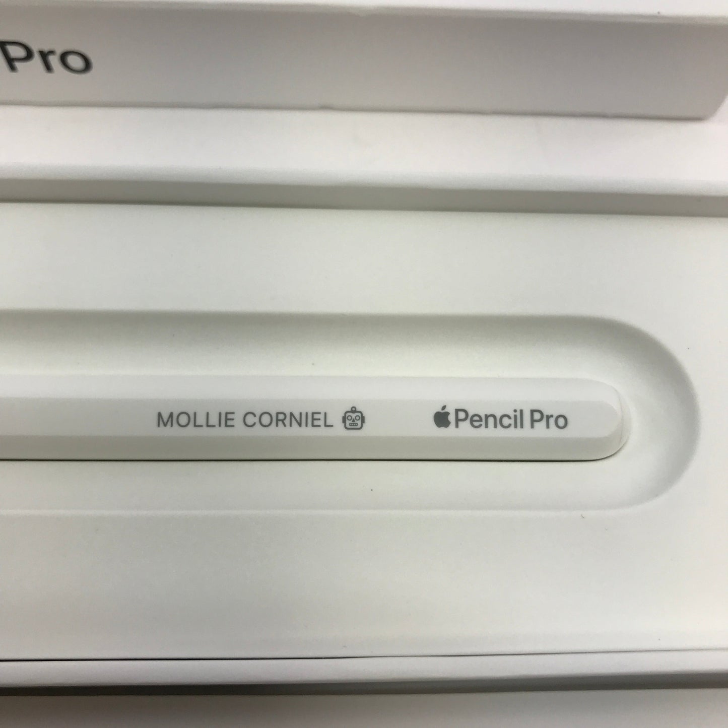 Apple Pencil Pro Smart Pencil Stylus White MX2D3AM/A  Original Box Engraved READ