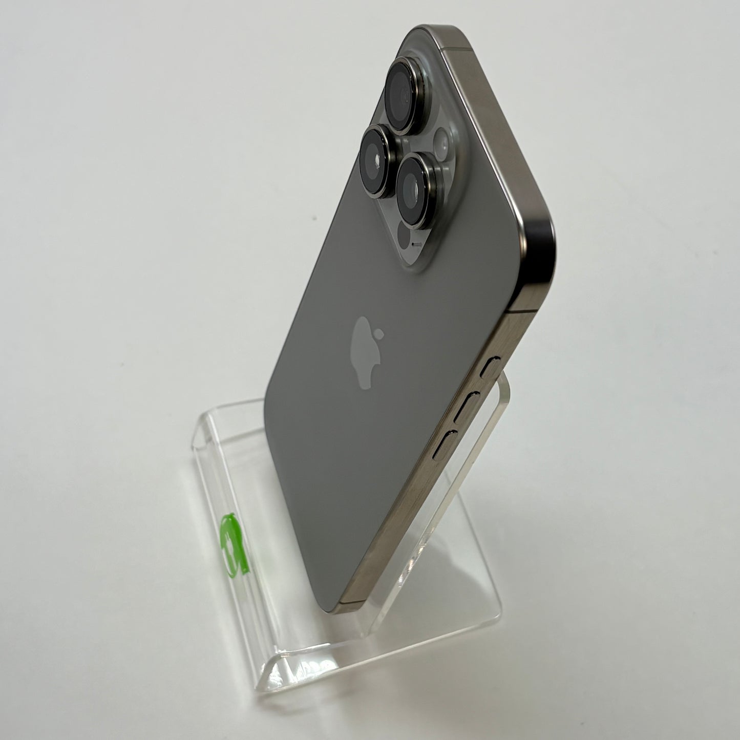 Factory Unlocked Apple iPhone 16 Pro 128GB Natural Titanium MYMD3LL/A