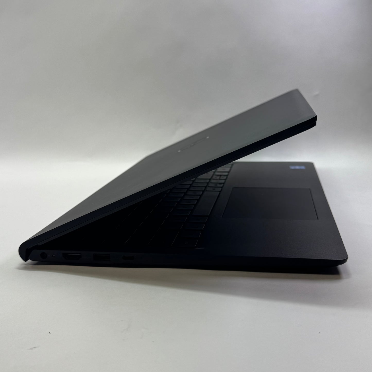 Dell 15 DC15250 15.6" i5-1334U 1.3GHz 8GB RAM 512GB SSD