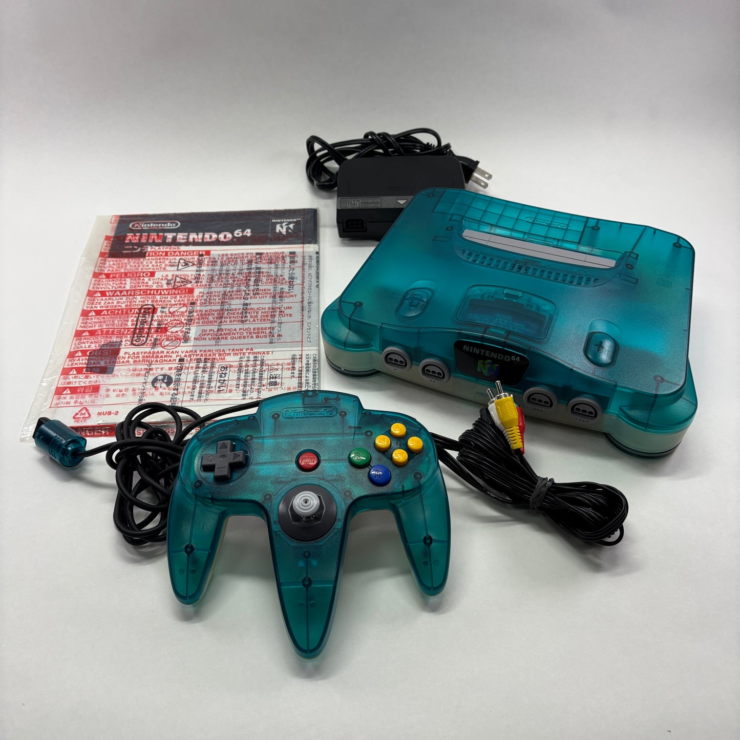 Nintendo 64 N64 Video Game Console And Controller NUS-001 Ice clear blue