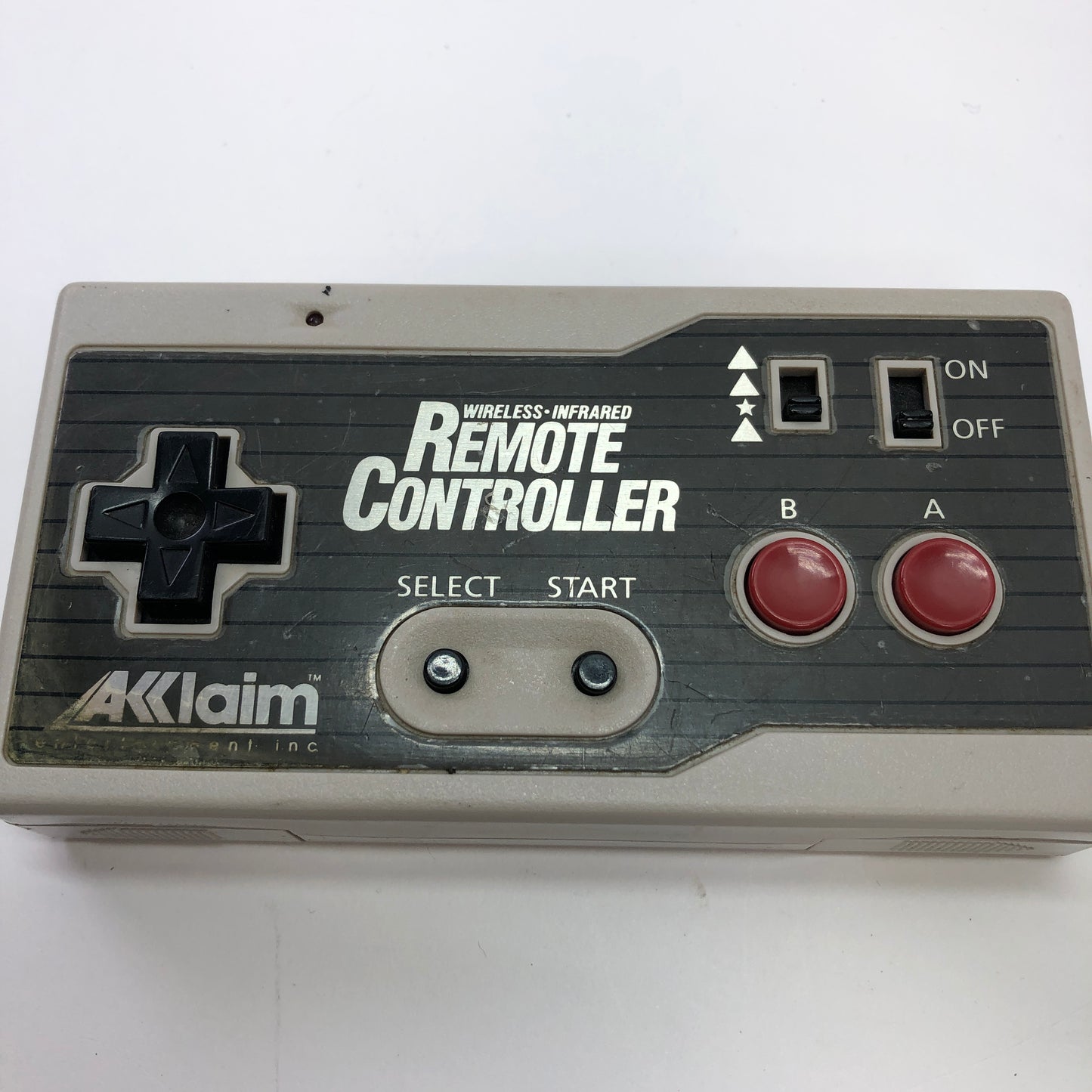 Aklaim Wireless Inffared Remote Controller Controller for the NES System
