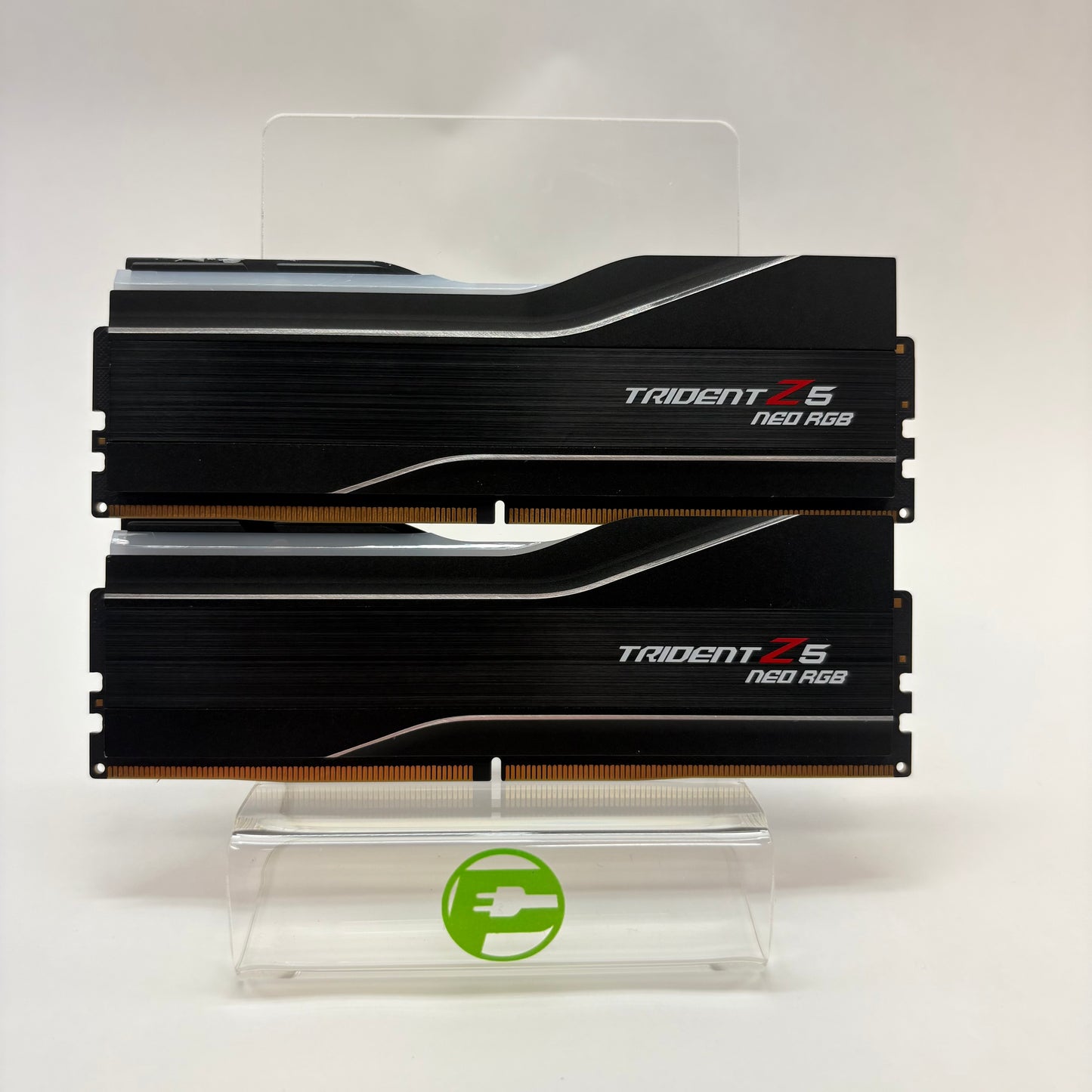 G.Skill Trident Z5 RGB Series 32GB (2x16GB) RAM DDR5 6000MHz 0T48KRS821M