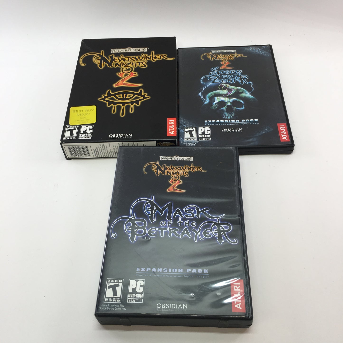 Neverwinter Nights 2 and Storm of Zethir, Mask of the Betrayer for PC