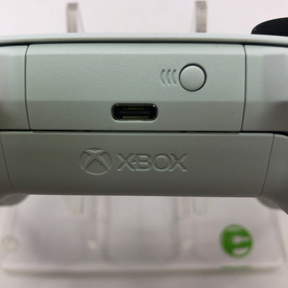 Used Lot of 3 Microsoft Xbox One Wireless Controllers Model 1914 Working
