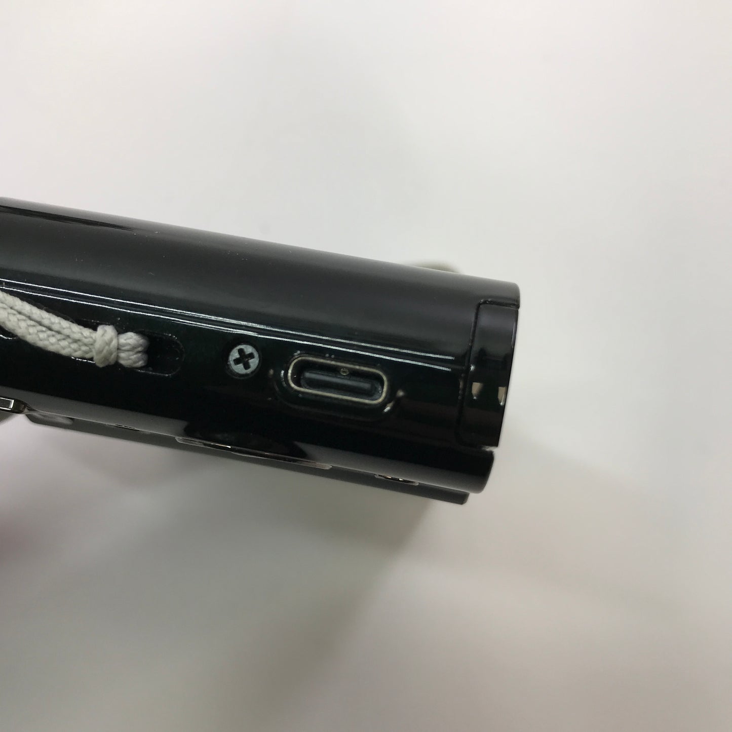 Lot of 7 Broken Digital Cameras [Nikon, Sony, Kodak and Minolta] No Power READ