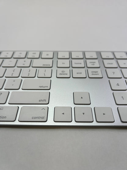 Apple Magic Keyboard with Numeric Keypad White MQ052LL/A