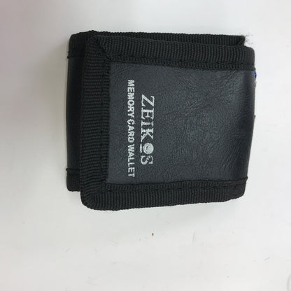 Nikon D3000 10.2MP DSLR Camera  w Carrying Bag Tested and Working