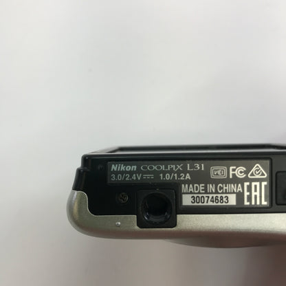Broken Nikon COOLPIX L31 Digital Camera No Power READ