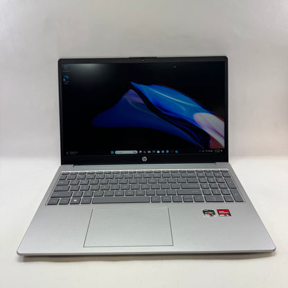 HP Laptop 15-FC0037 Ryzen 5 7520U 2.8GHz 8GB RAM 256GB SSD