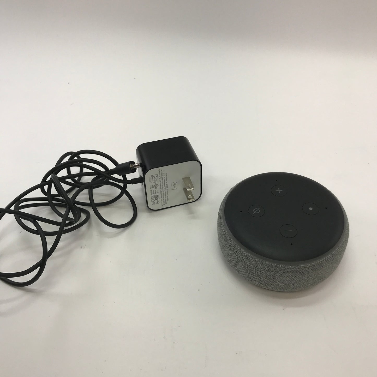 Amazon Echo Dot 3rd Gen Smart Speaker Charcoal w Power Supply D9N29T