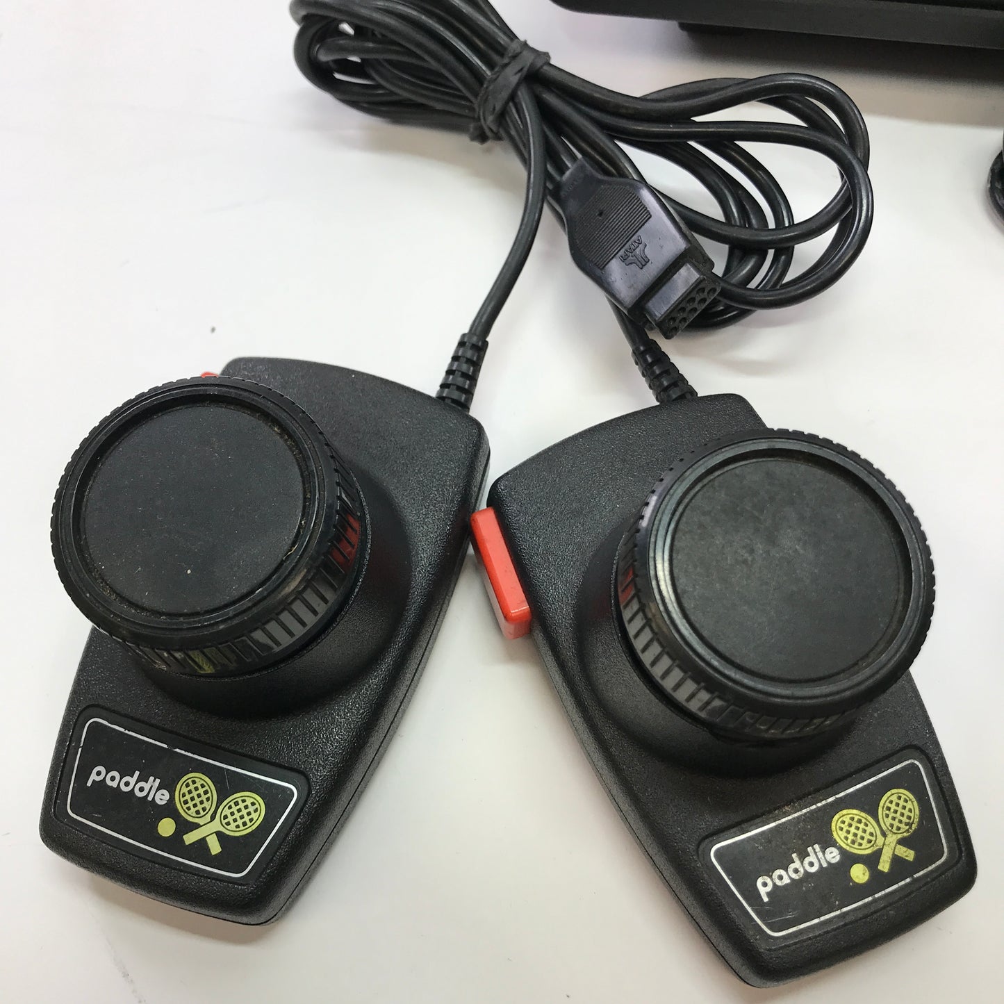Atari 2600 Console System w/ ColeCo Vision Controller, 2 Paddle Controllers