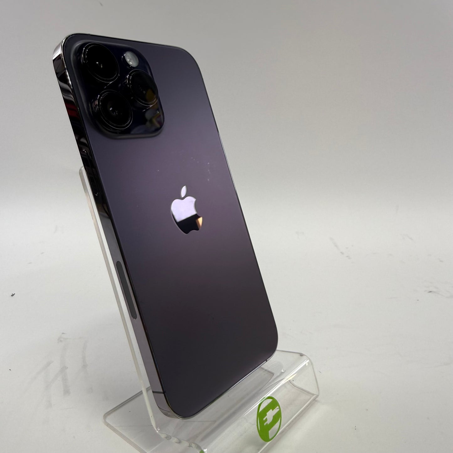 Unlocked Apple iPhone 14 Pro Max 1TB 17.4.1 Deep purple MQ953LL/A