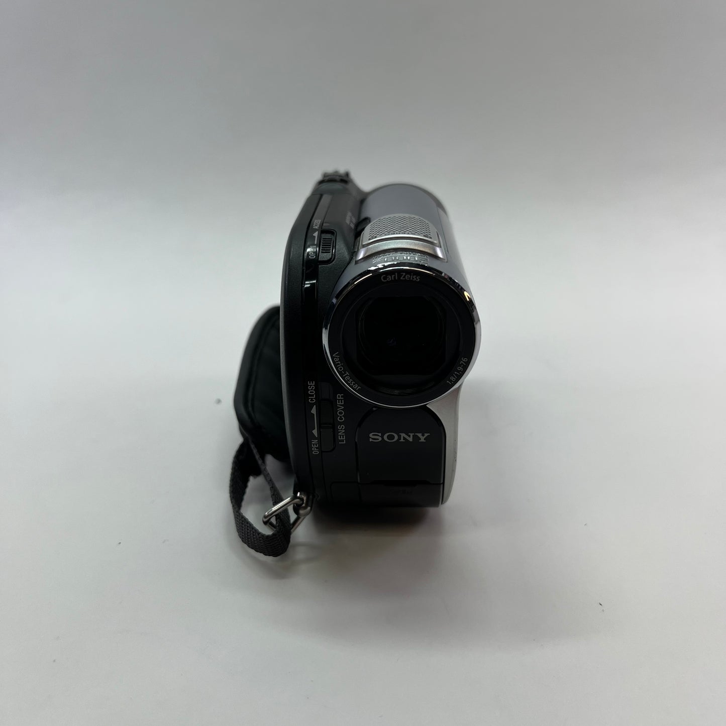 Sony Handycam Digital HD Video Camera Recorder DCR-DVD108
