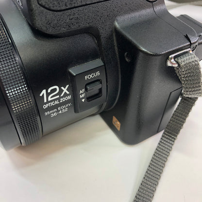 Panasonic Lumix DMC-FZ20 5.0 Digital Camera w OEM Charger and Operation Guide