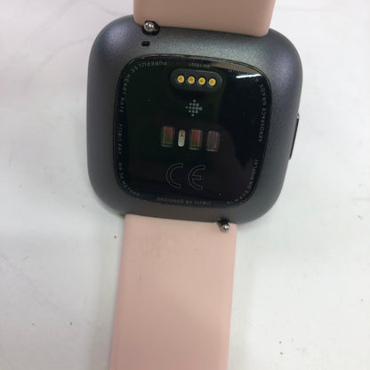 Fit Bit Versa Fitness Watch FB507 w Pink Watch Band Aluminum Body
