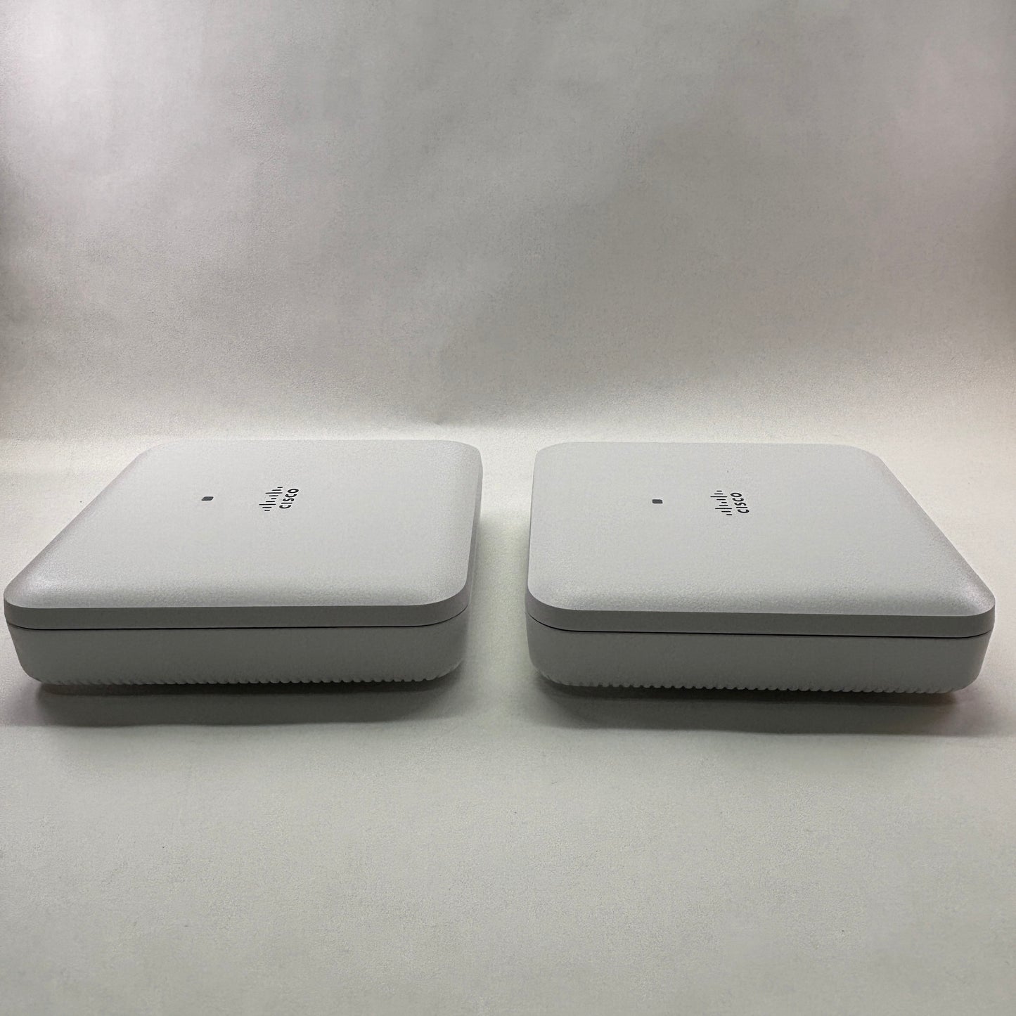 Lot of 2 Cisco Aironet 1830 Wireless Access Point AP1832-B-K9