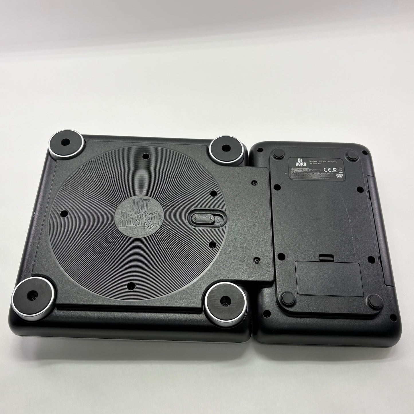 DJ Hero Wireless Controller - Microsoft Xbox 360 Wireless Turntable Controller