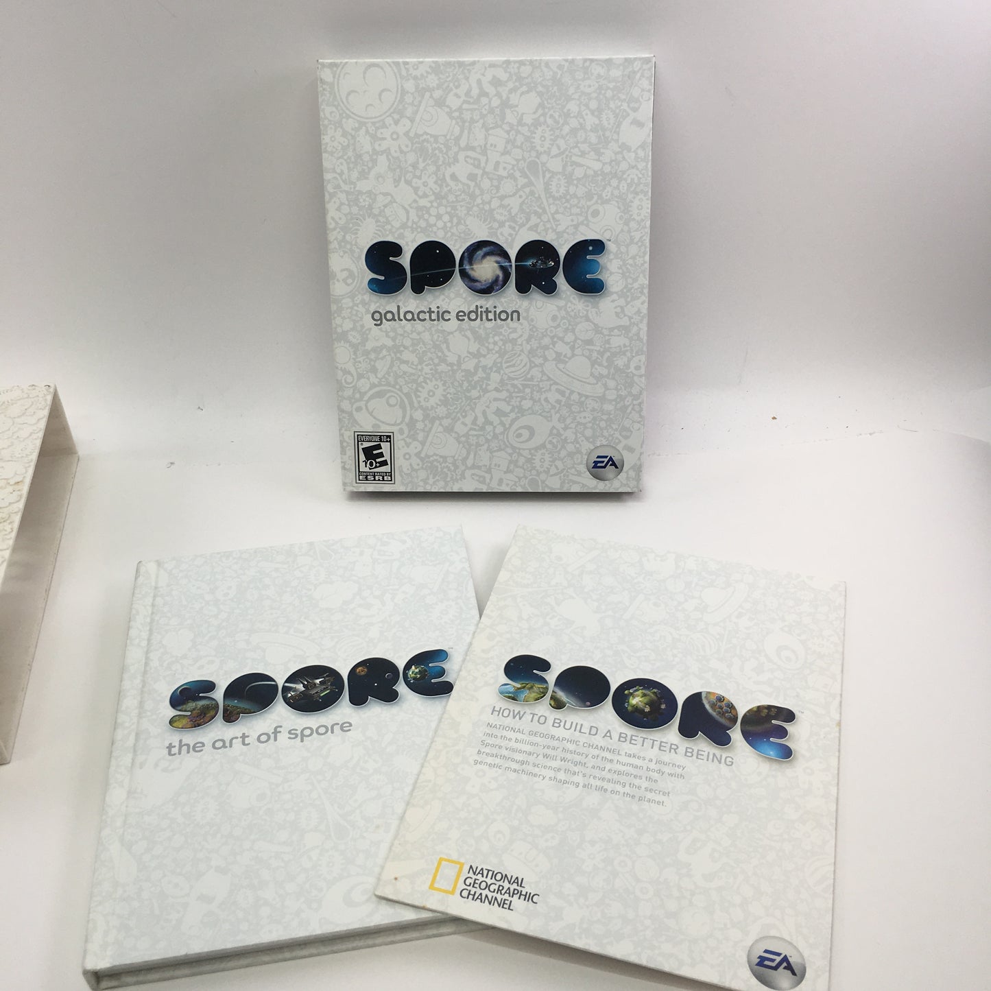 Spore [Galactic Edition] (PC, 2008) Complete in Original Box CIB w Art Book