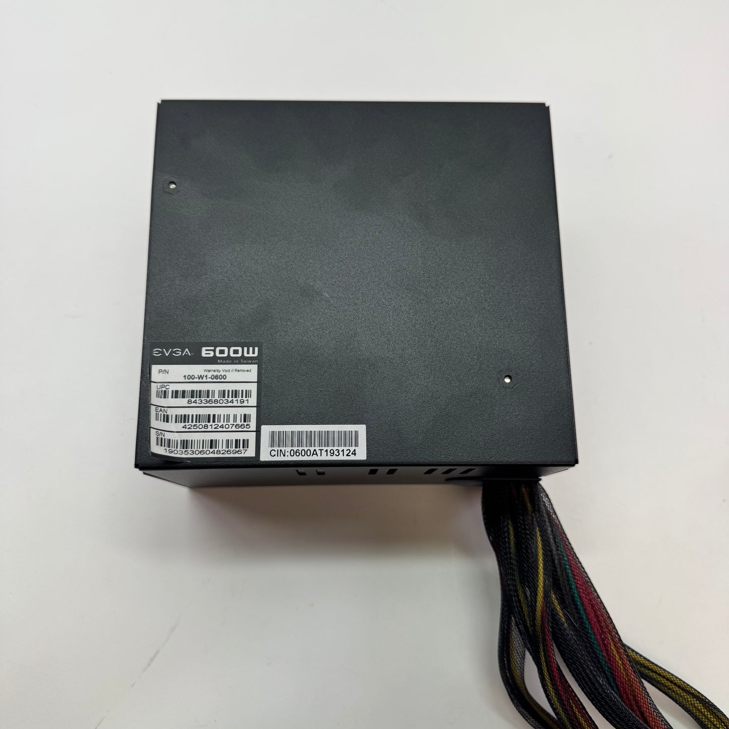 EVGA 600W 80 Plus 100-W1-0600 Non Modular Power Supply