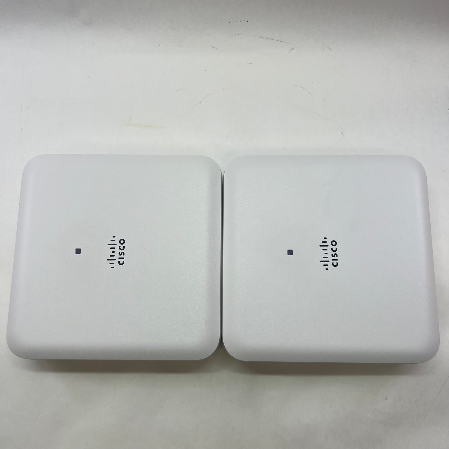 Lot of 2 Cisco Aironet 1830 Wireless Access Point AIR-AP1832I-B-K9