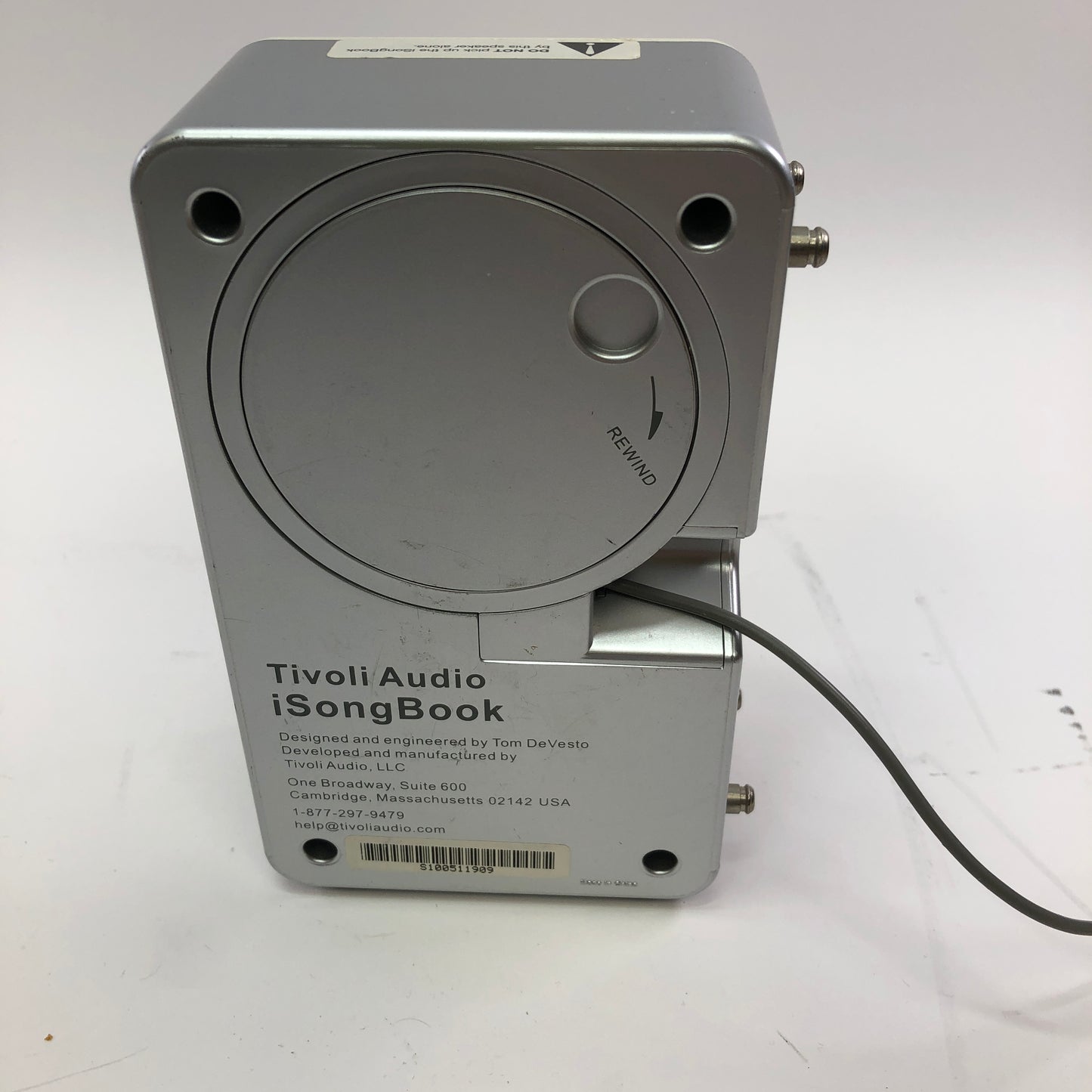 Tivoli Audio isongbook AM/FM Alarm Clock Radio w Extension Speaker