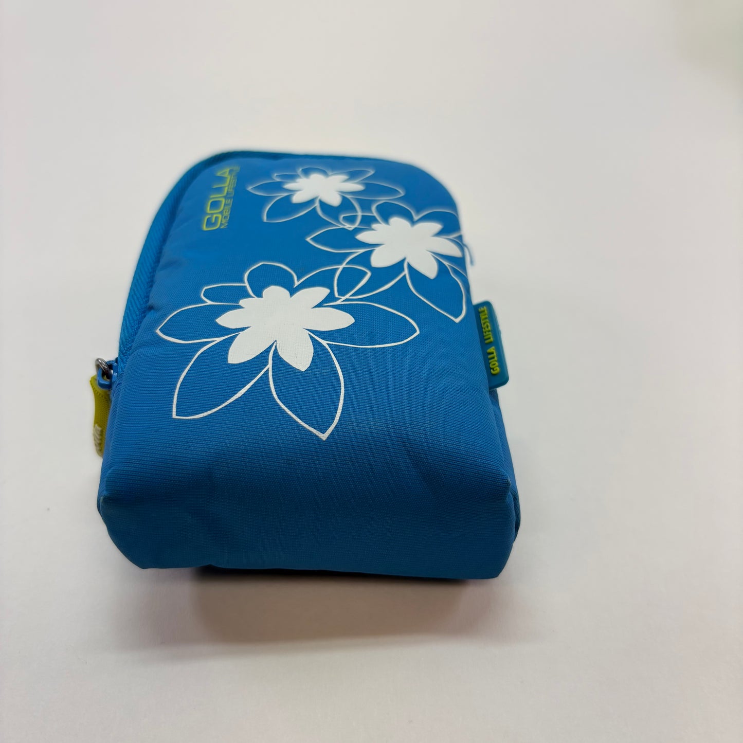 Samsung PL120 14.2MP Digital Camera