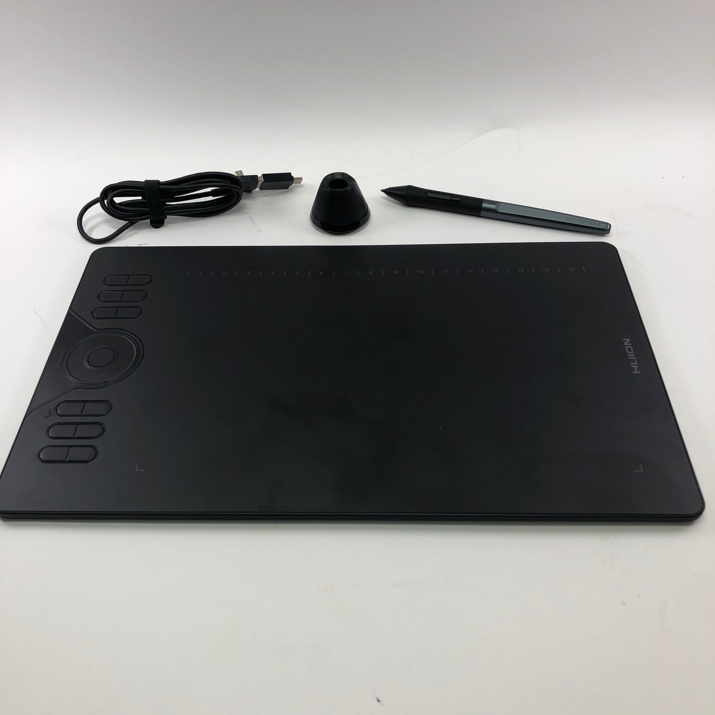 Huion HS610 Creative Pen Tablet w Touch Ring