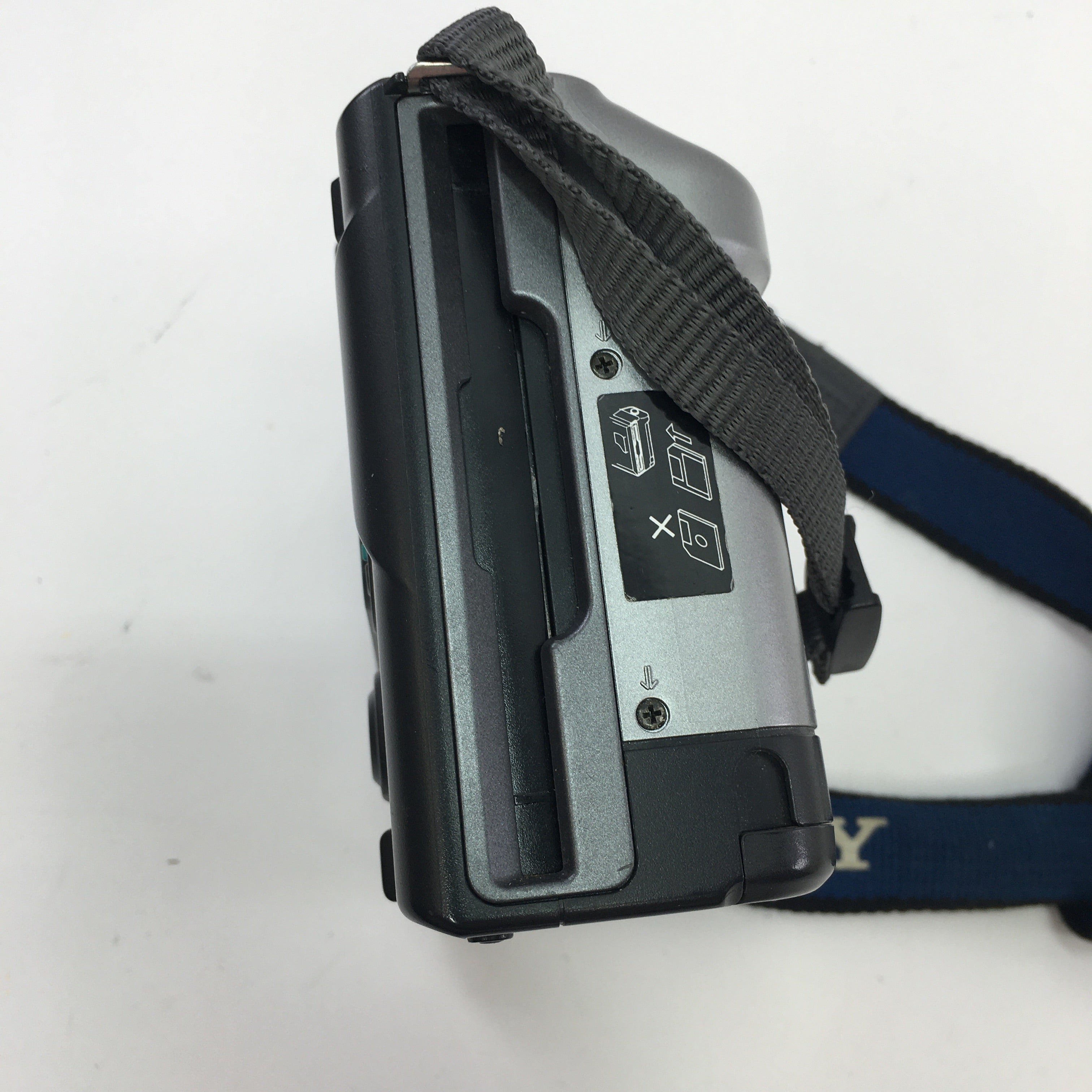 Sony FD83 Digital Still-Camera MVC-FD83 w Neck Strap – PayMore Gurnee