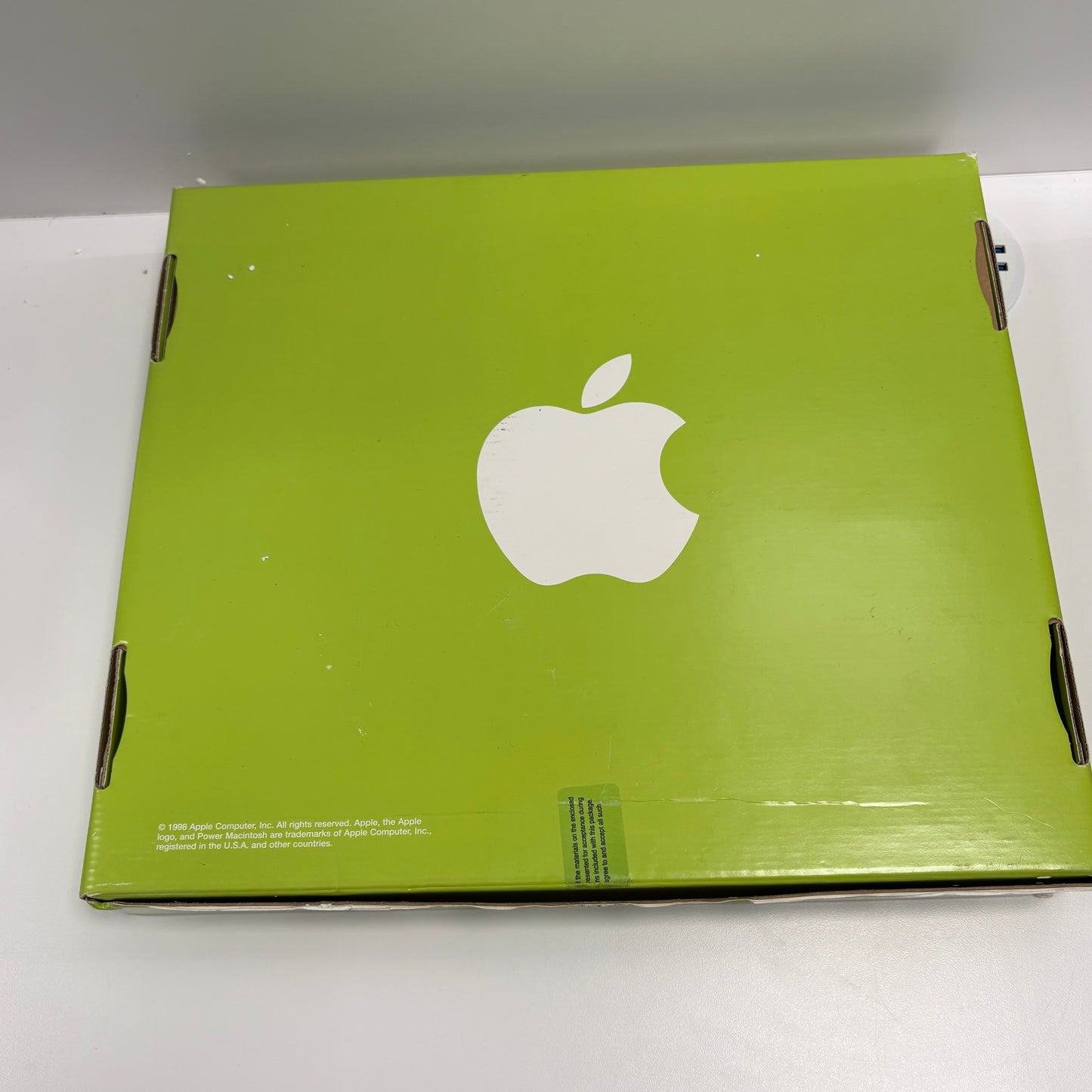 1998 Apple Power Macintosh G3 G3 300-MHz 64MB 6GB HDD Crystal Blue M5183 CIB