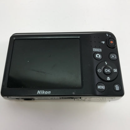 Broken Nikon COOLPIX L31 Digital Camera No Power READ