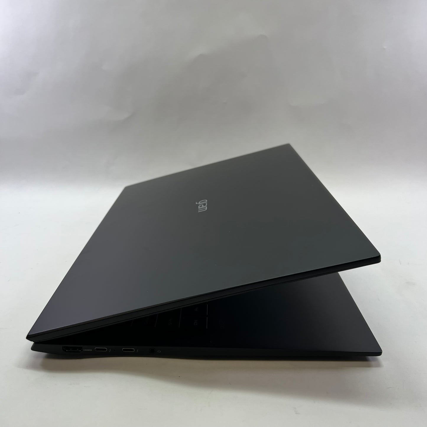 LG Gram 17ZB90R 17" i7-1360P 2.2GHz 16GB RAM 1TB SSD
