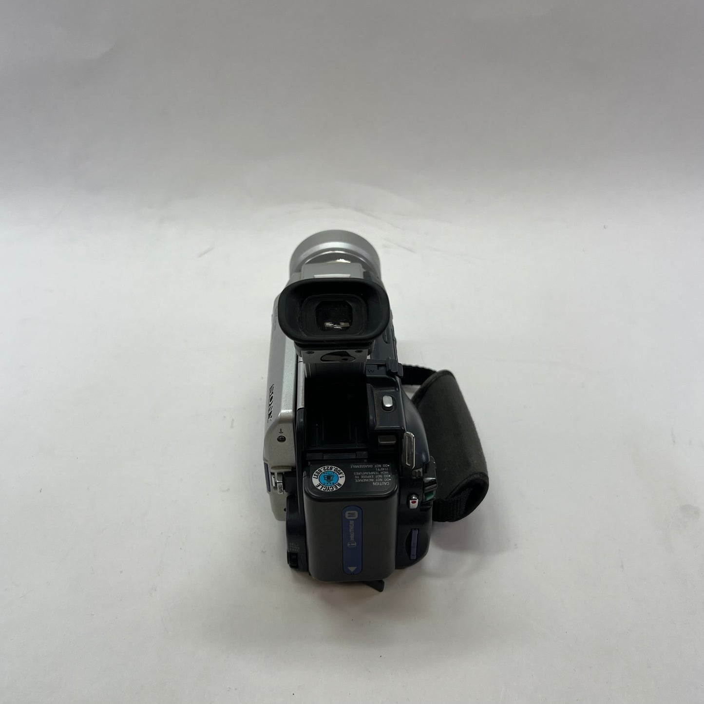 Sony HandyCam 1.55MP Compact Digital Camera