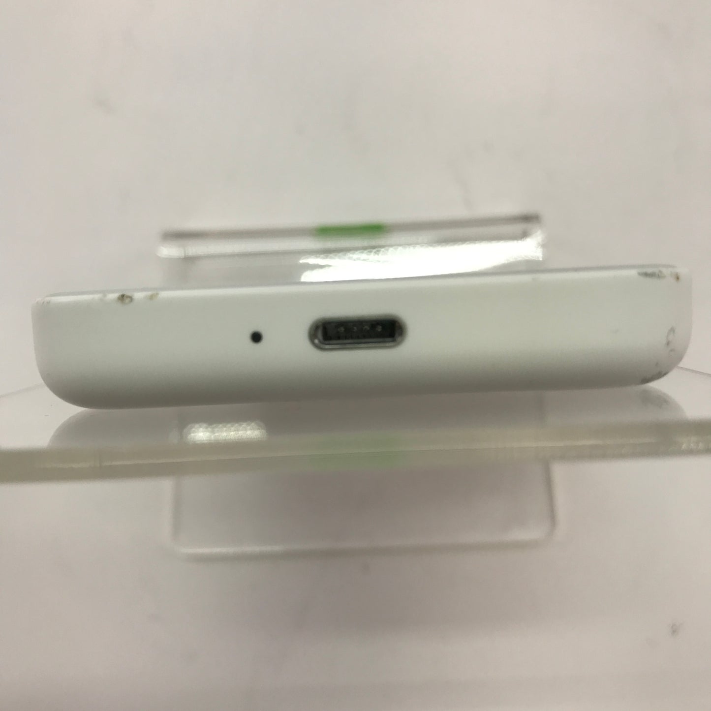 Apple Battery Bank A2384 Mag Safe Portable Charging Bank