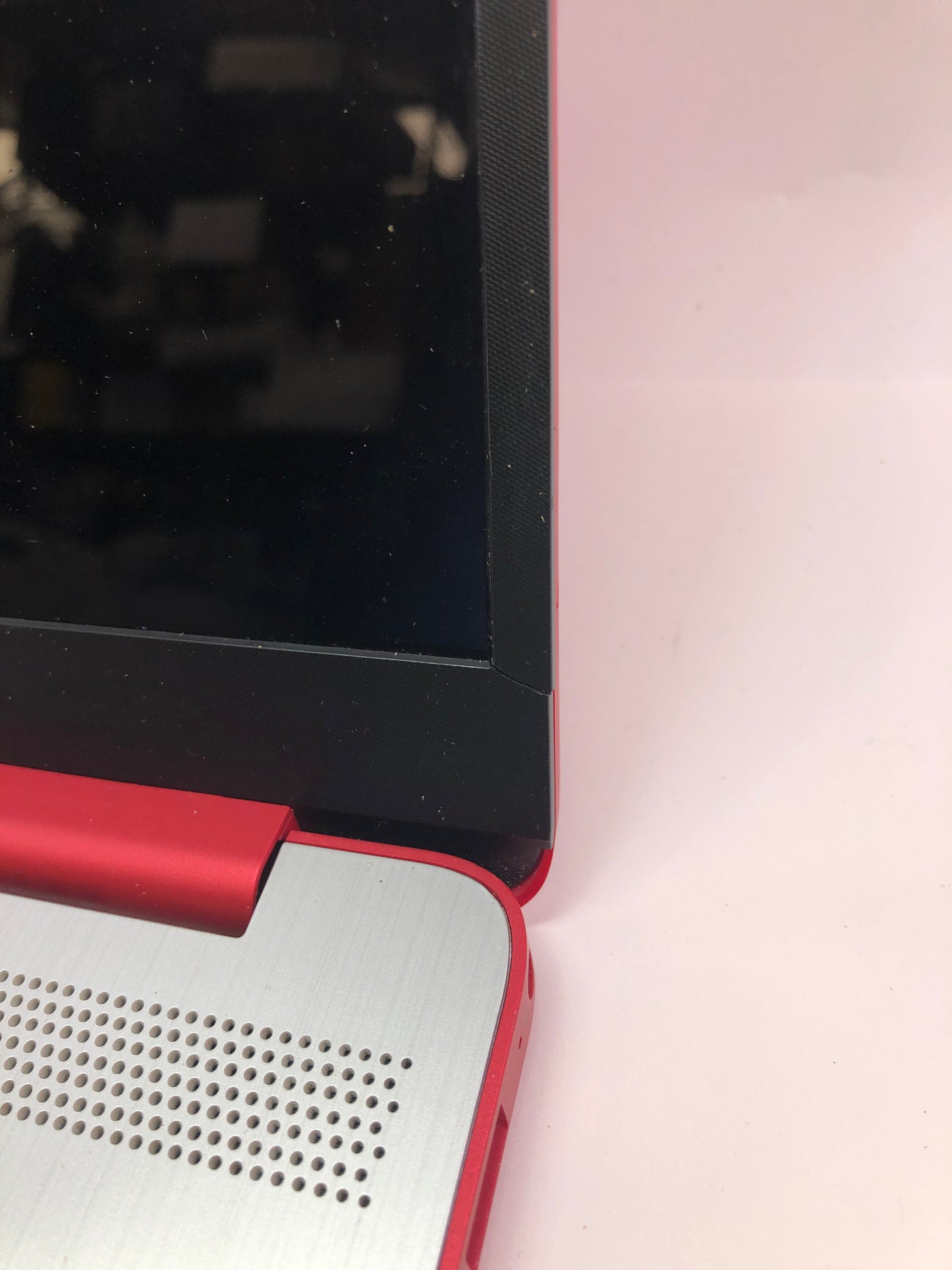 Broken HP 15-DW1081WM 15.6" Pentium Gold 6405U 2.4GHz 4GB RAM 500GB SSD Read